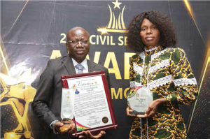 Read more about the article Chief Director and Internal Auditor of the Ministry of Defence Receive Awards