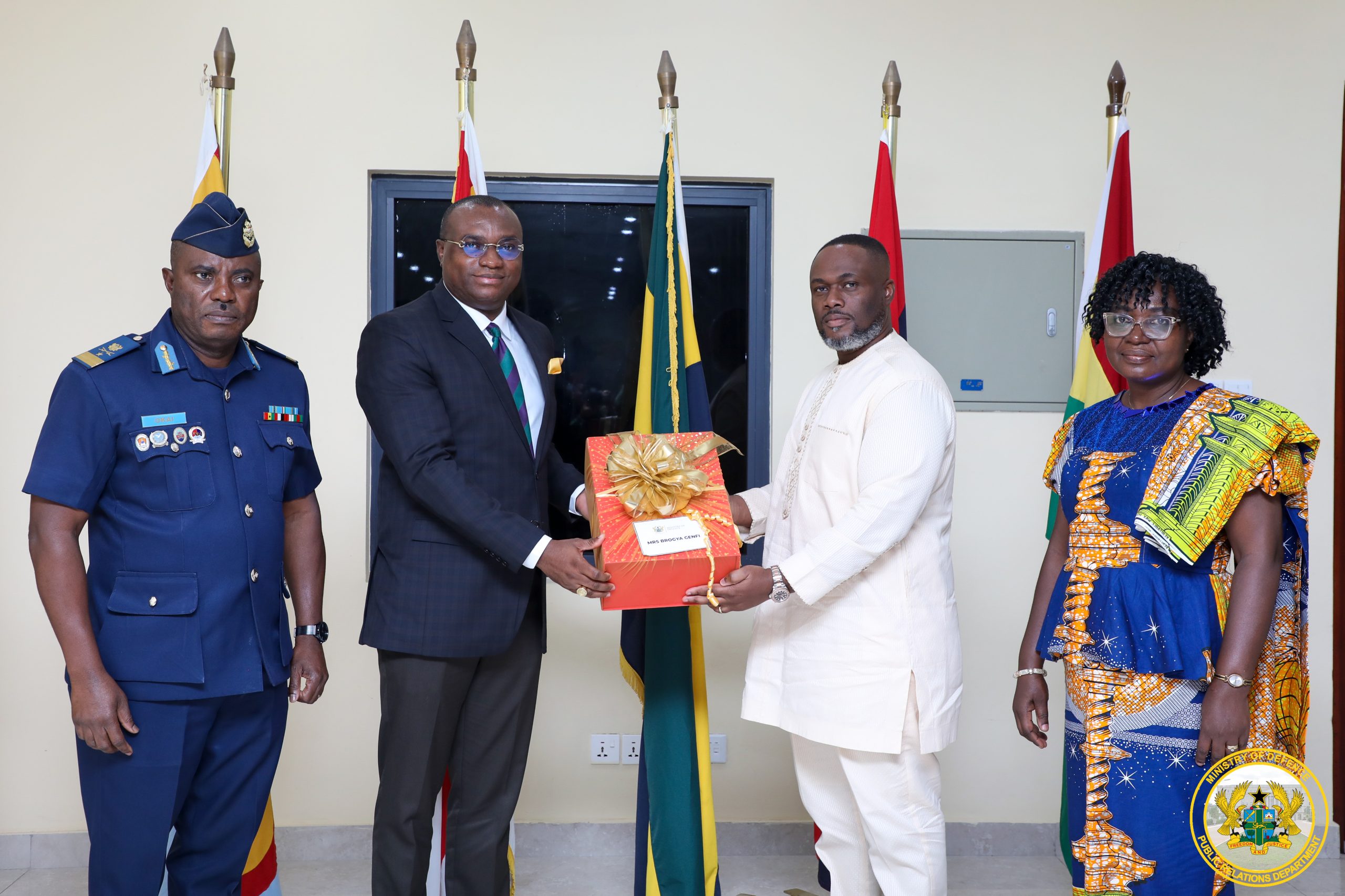 You are currently viewing Ministry of Defence Bids Farewell to Outgoing Deputy Defence Minister, Hon Ernest Brogya Genfi
