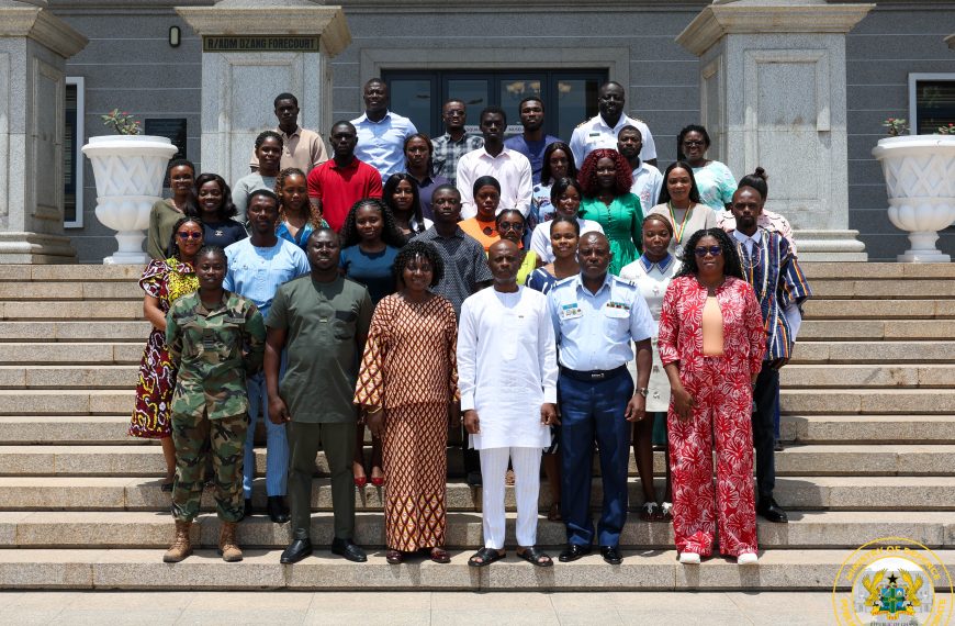 Defence Ministry Bids Farewell to Outgoing National Service Personnel