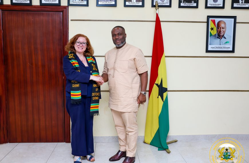 Italian Ambassador to Ghana Calls on Defence Minister
